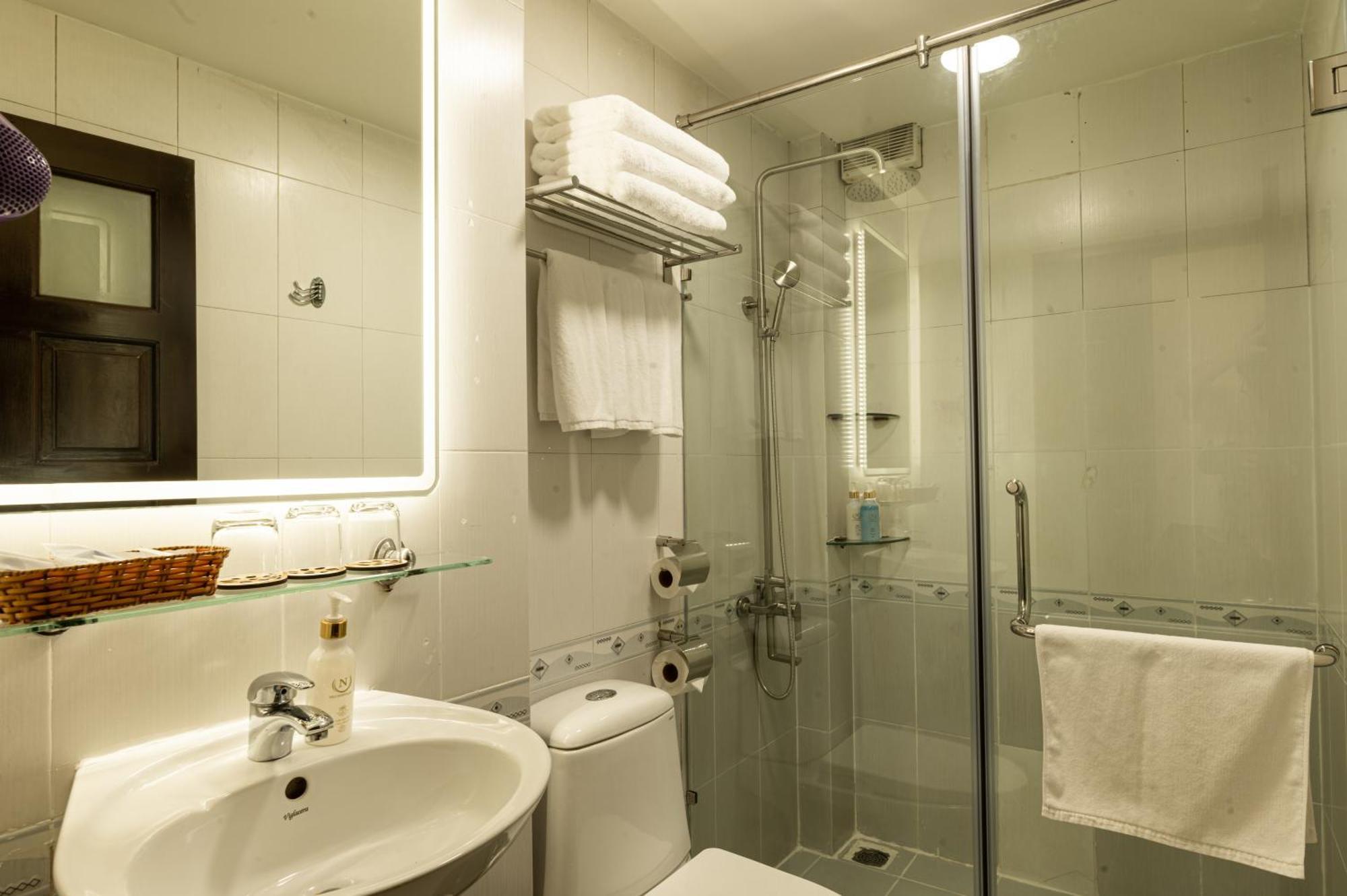 הו צ'י מין סיטי Lantern Hotel מראה חיצוני תמונה
