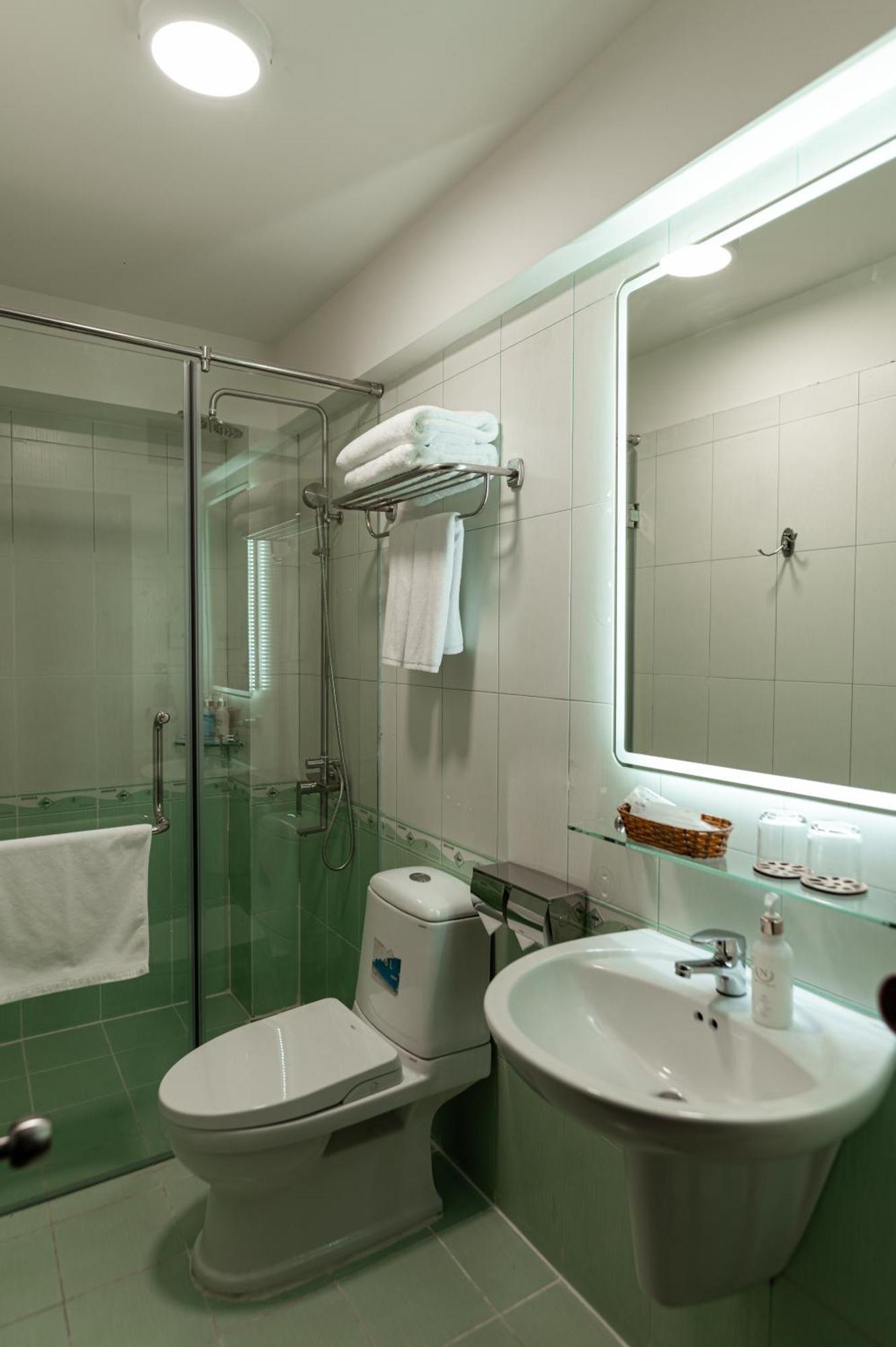 הו צ'י מין סיטי Lantern Hotel מראה חיצוני תמונה